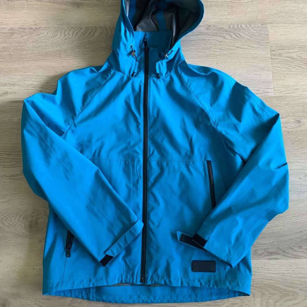 PRADA MEN’S WINDBREAKER (Size M) (EU 48)